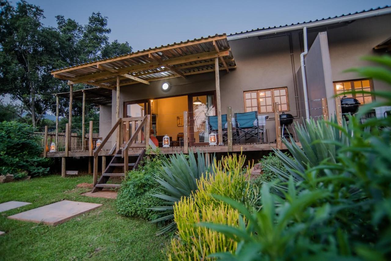 Caracal Lodge Alkmaar Extérieur photo