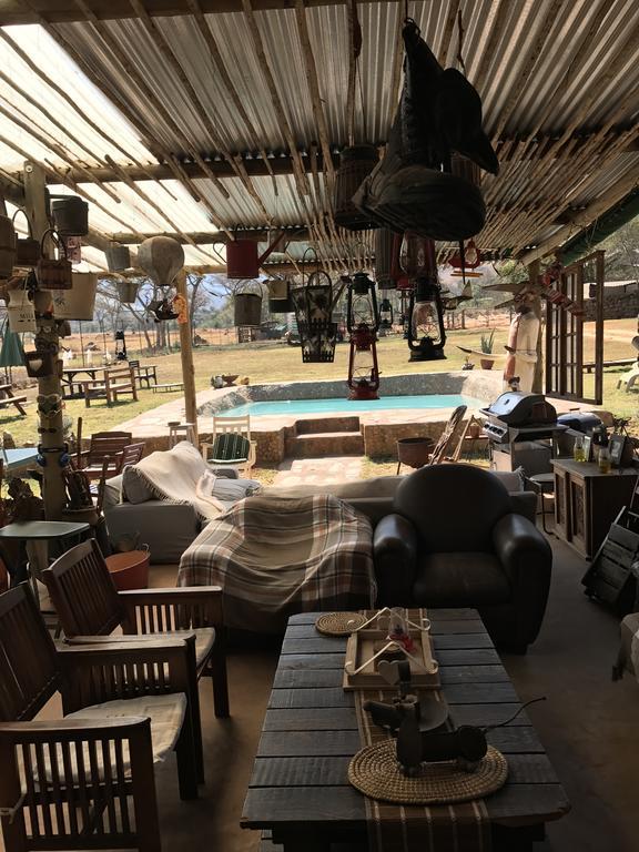 Caracal Lodge Alkmaar Extérieur photo